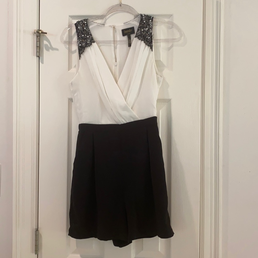 Romper. Adorable. Excellent condition.